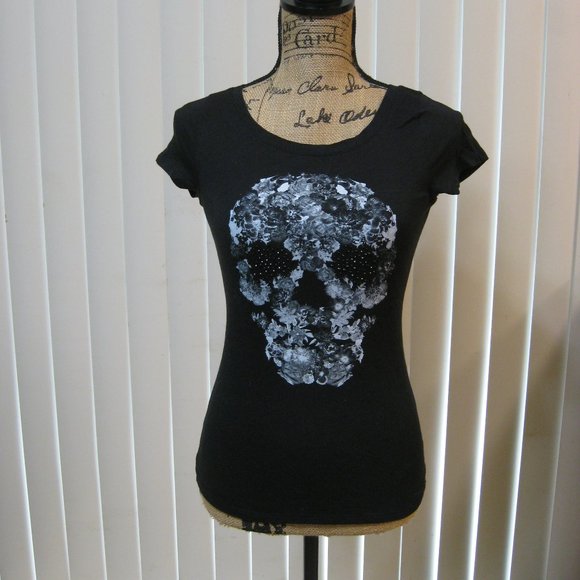 NWT Express black skull graphic tee t shirt top XS extra small - Picture 1 of 6